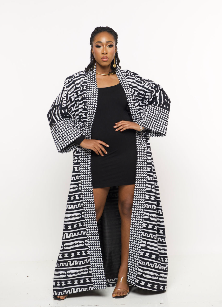 ‘Sanaa-Ndop’ Regal |Monochrome Houndstooth Maxi Kimono Robe