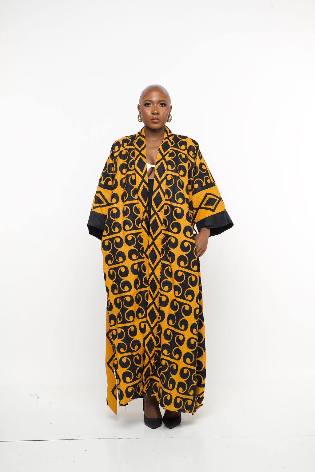 ‘Miya’ kimono Regal | Gold & Black African Print Maxi Kimono