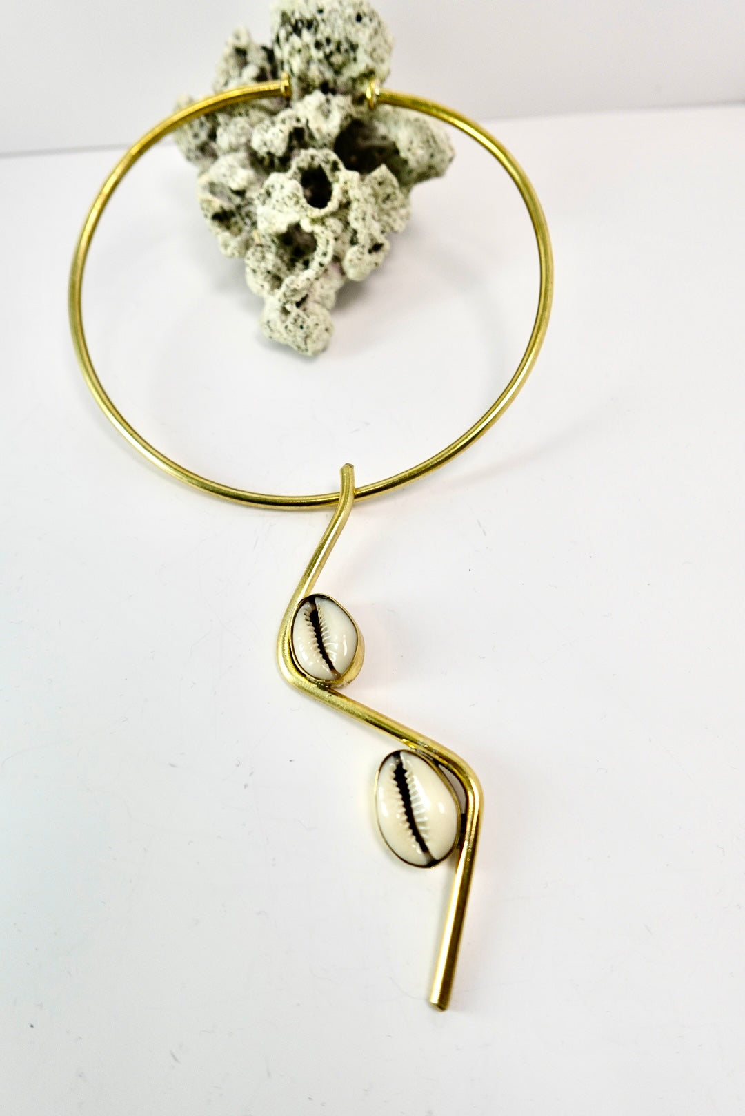 ‘Noraa’ Minimalist Cowrie Shell Choker