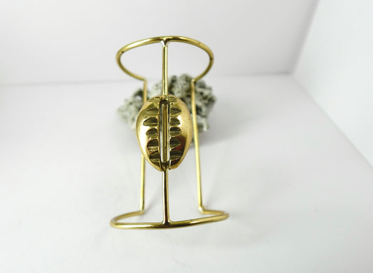 ‘SANAA’ Brass One Cowrie Shell Cuff bracelet