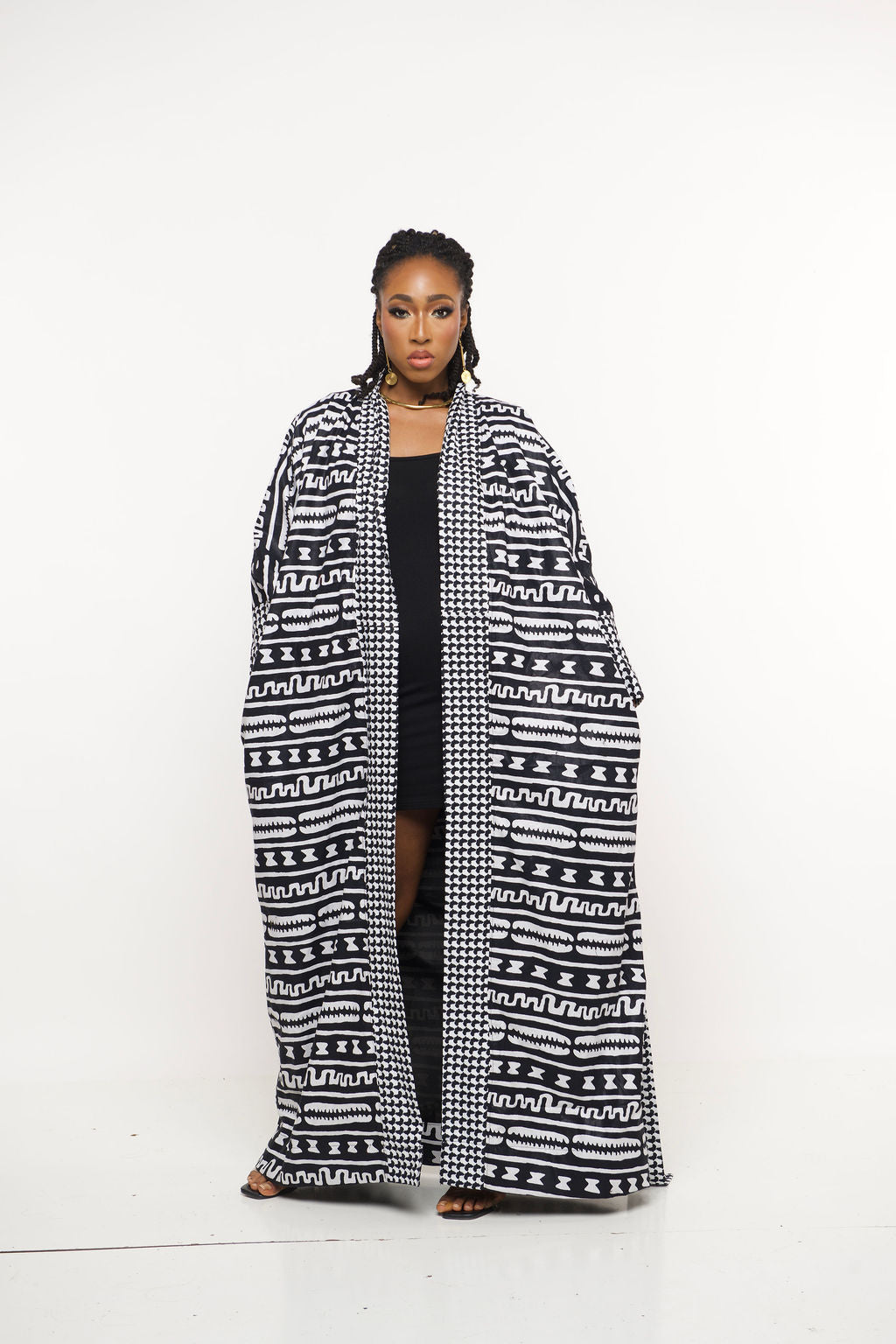 ‘Sanaa-Ndop’ Regal |Monochrome Houndstooth Maxi Kimono Robe