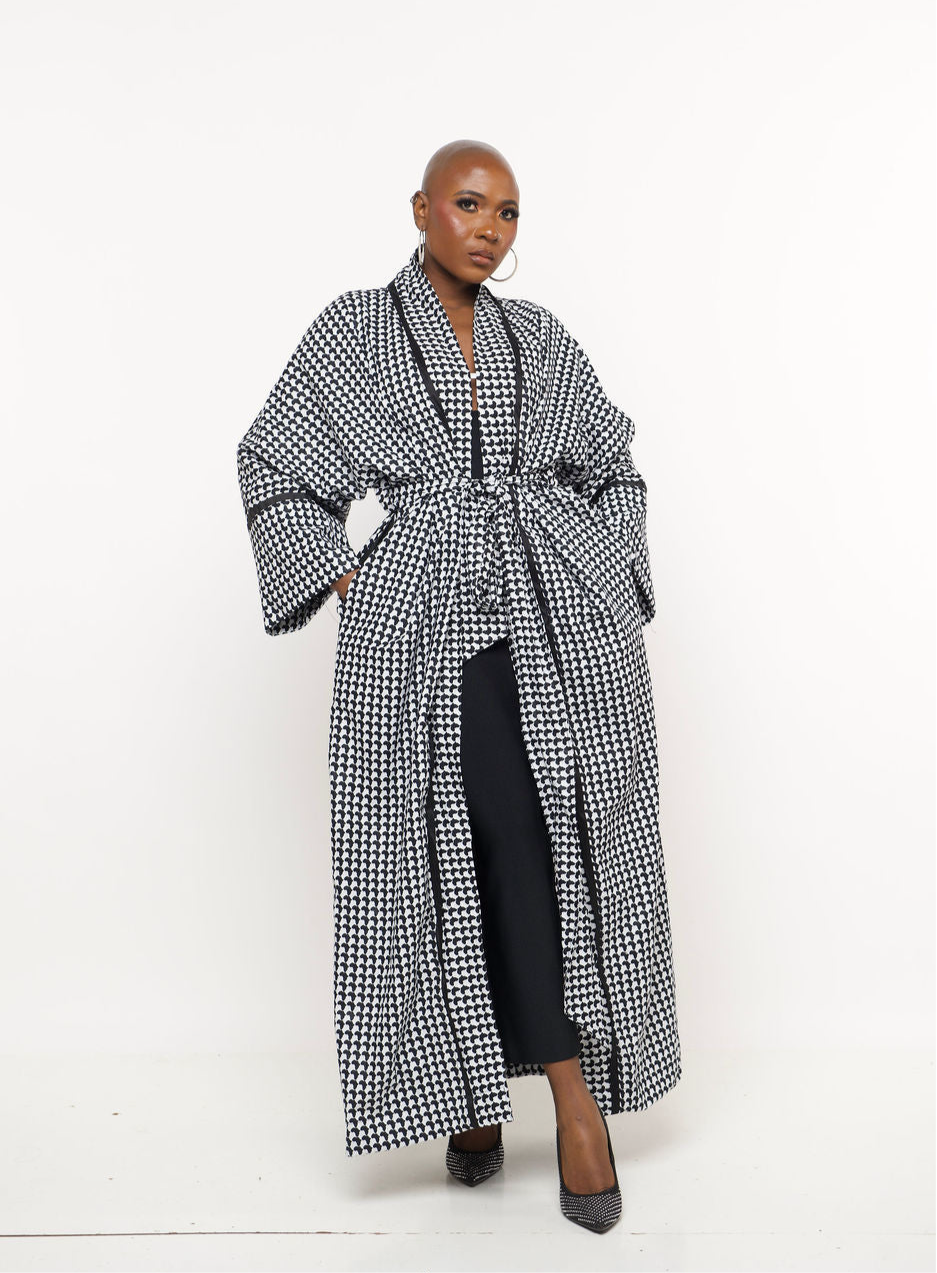 ‘Sanaa’ Kimono Regal |Monochrome Houndstooth Maxi Kimono Robe